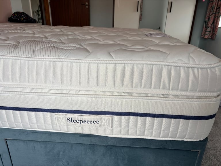Half price new double mattress good quality