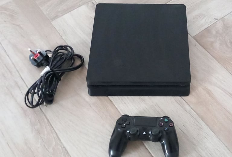 image for Playstation 4 slim