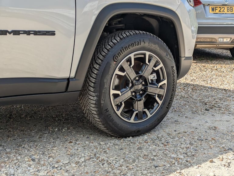 2025 Jeep Compass 1.3 GSE T4 11.4kWh Trailhawk SUV 5dr Petrol Plug-in Hybrid Auto 4xe Euro 6 ESTA...