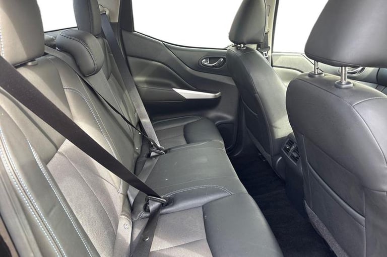 2021 Nissan Navara N-Guard AUTO 2.3 dCi Euro 6 190 ps 4x4 Double Cab Pick Up, NATIONWIDE DELIV Pi...