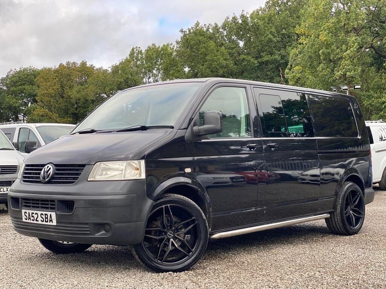 2006 Volkswagen Transporter 2.5 TDi T32 REAR LONGUE-5 BELTS-20 inch ALLOYS-PRIVATE PLATE MOTORHOM...