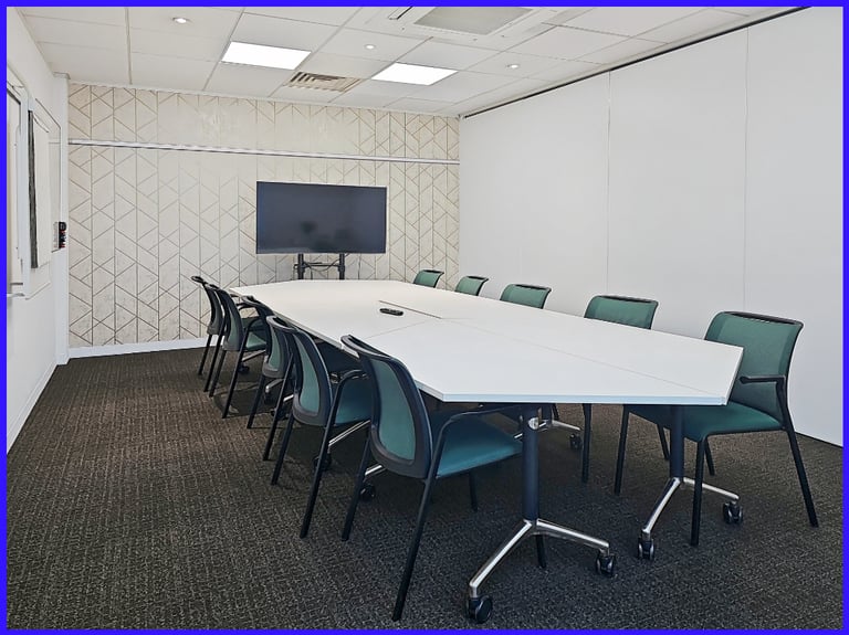 Southampton - SO18 2RZ, Open Plan serviced office to rent at Southampton Airport 