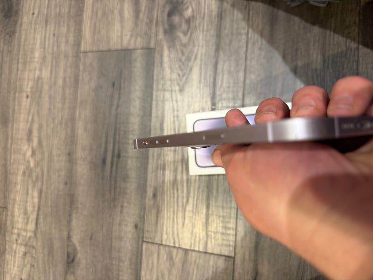 iPhone 14 Plus (unlocked)