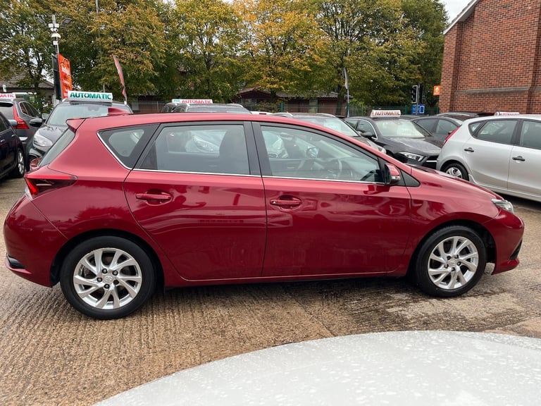 2017 Toyota Auris 1.6 D-4D Business Edition Euro 6 (s/s) 5dr (Safety Sense) HATCHBACK Diesel Manual