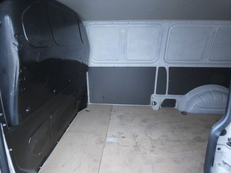 2021 Volkswagen Transporter T32 P/V BASE 110 BHP PANEL VAN ELECTRIC Automatic