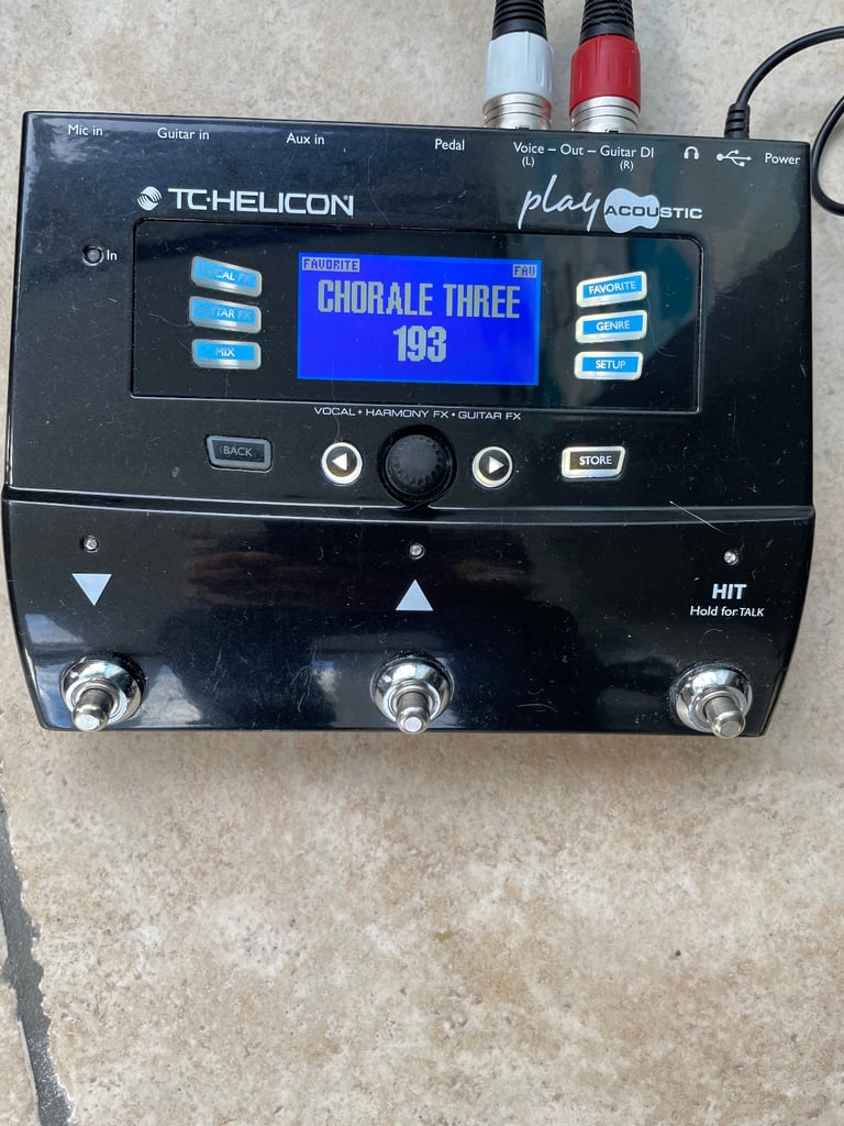 TC Helicon Play Acoustic pedal