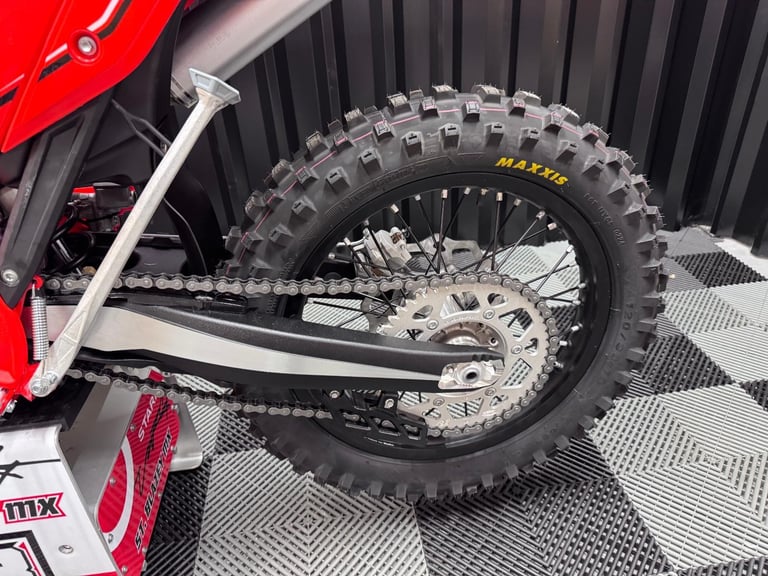 2026 BETA RR 125 X-PRO 2 STROKE ENDURO BIKE 