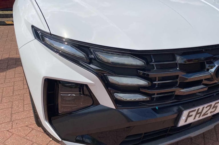 2025 Hyundai TUCSON 1.6 T-GDi 13.8kWh Ultimate Auto Euro 6 (s/s) 5dr ESTATE Petrol/Electric Hybri...