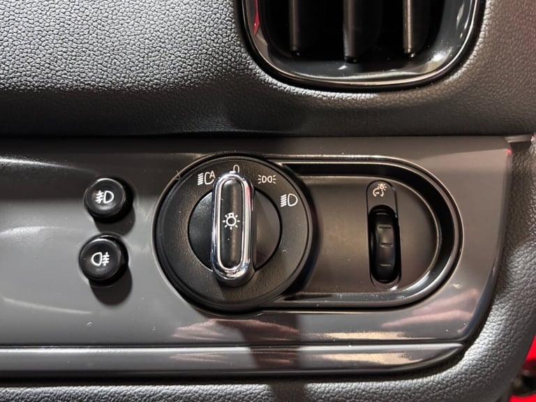 2021 21 MINI COUNTRYMAN 1.5 COOPER CLASSIC SUV 5DR PETROL MANUAL EURO 6 (S/S) (1