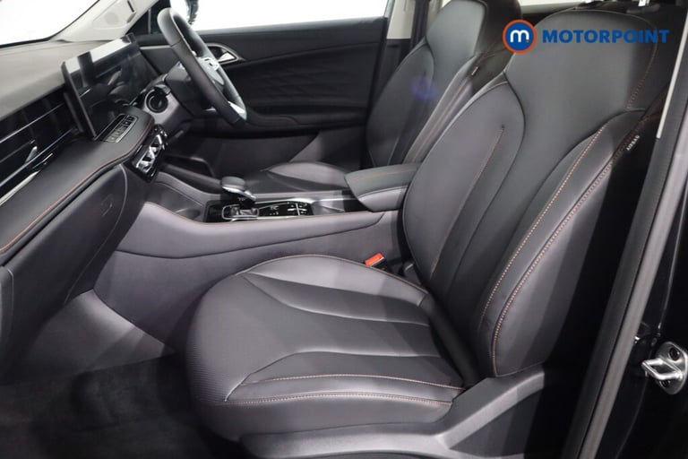 2025 MG MG HS 1.5 T-GDI Trophy 5dr DCT ESTATE PETROL Automatic