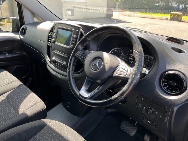 2023 Mercedes-Benz Vito 2.0 116 CDI Premium G-Tronic RWD L2 Euro 6 (s/s) 5dr (LWB) PANEL VAN Dies...