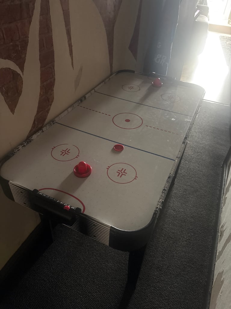 image for Air hockey table 