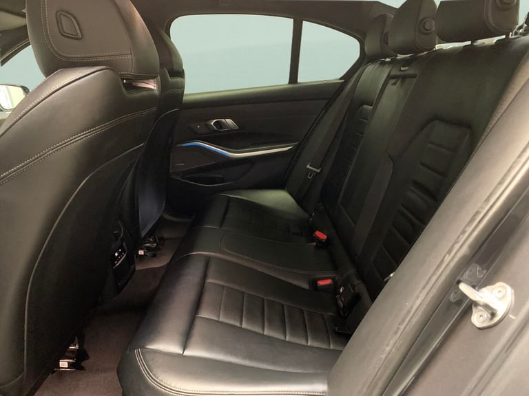 2021 BMW 3 Series 330e xDrive M Sport 4dr Step Auto SALOON PETROL/ELECTRIC Automatic