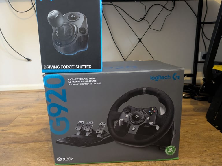Xrocker racing seat and Logitech G920
