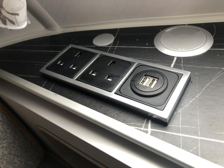 2023 ERIBA TOURING 310 BRAND NEW CARAVAN