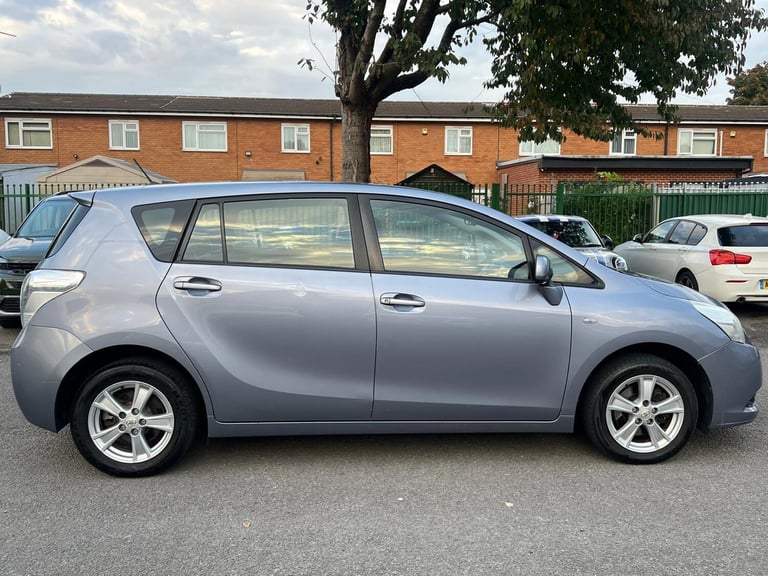 2010 Toyota Verso 1.6 V-matic TR 5dr MPV Petrol Manual