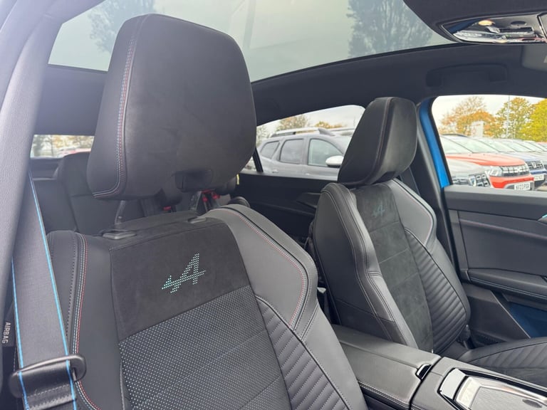 2025 Renault RAFALE E-Tech PHEV Atelier Alpine AWD 5dr Auto COUPE PETROL/ELECTRIC Automatic