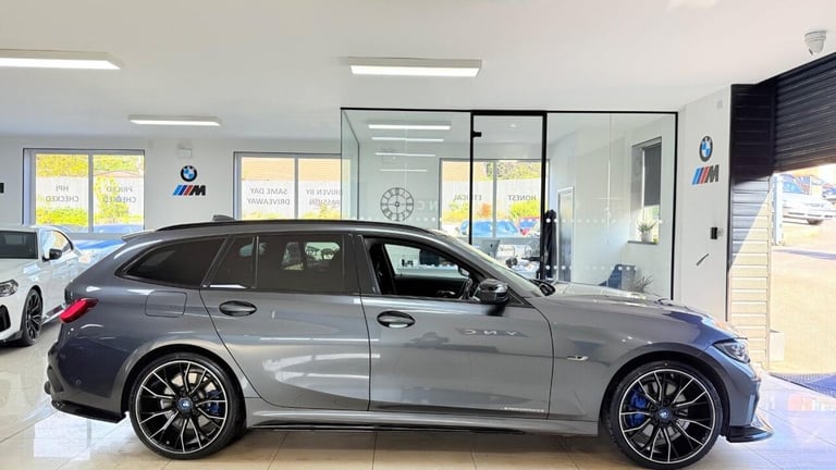 2021 BMW 3 Series 2.0 330e 12kWh M Sport Touring Auto Euro 6 (s/s) 5dr Estate PETROL/ELECTRIC Aut...