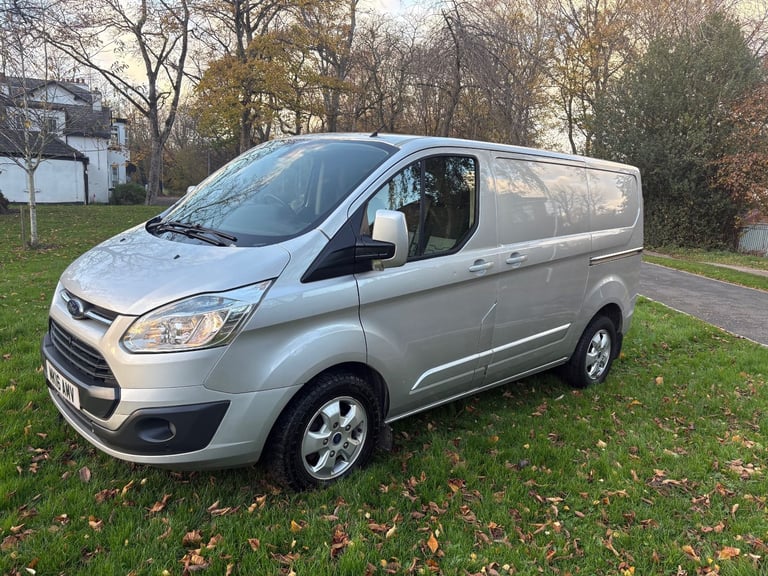 FORD TRANSIT CUSTOM LTD E Tech Van 2.2 Diesel Superb Condition 