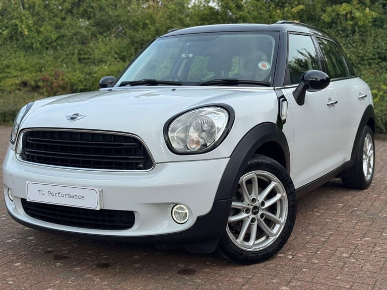 2015 MINI Countryman 1.6 Cooper Auto Euro 6 5dr HATCHBACK Petrol Automatic