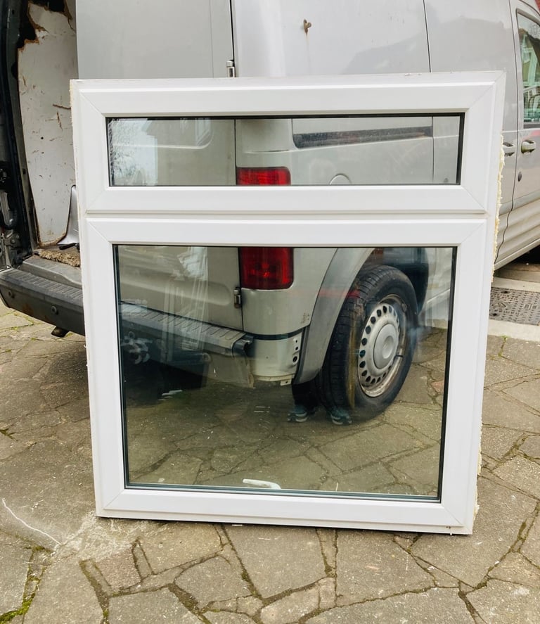 H 128.5 x W 114 **EVEREST** UPVC DOUBLE GLAZED WINDOW - CLEAR GLASS (MJ191)