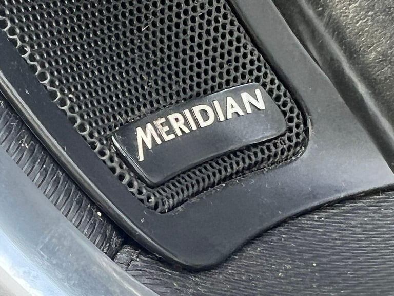 2017 Land Rover Discovery Sport 2.0 TD4 HSE Dynamic Lux Auto 4WD Euro 6 (s/s) 5dr ESTATE Diesel A...