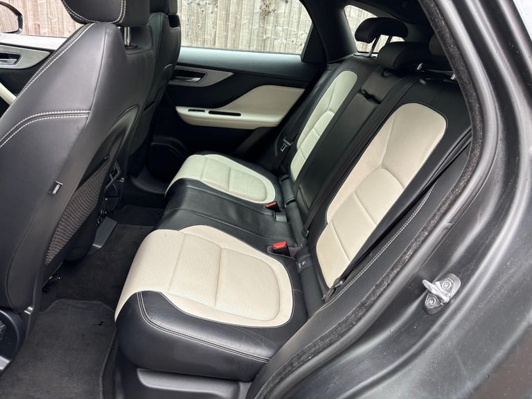 2017 Jaguar F-Pace 2.0 D180 R-Sport Auto AWD Euro 6 (s/s) 5dr ESTATE Diesel Automatic