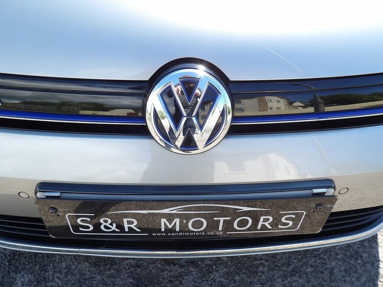 2015 Volkswagen Golf 85kW e-Golf 5dr Auto HATCHBACK ELECTRIC Automatic