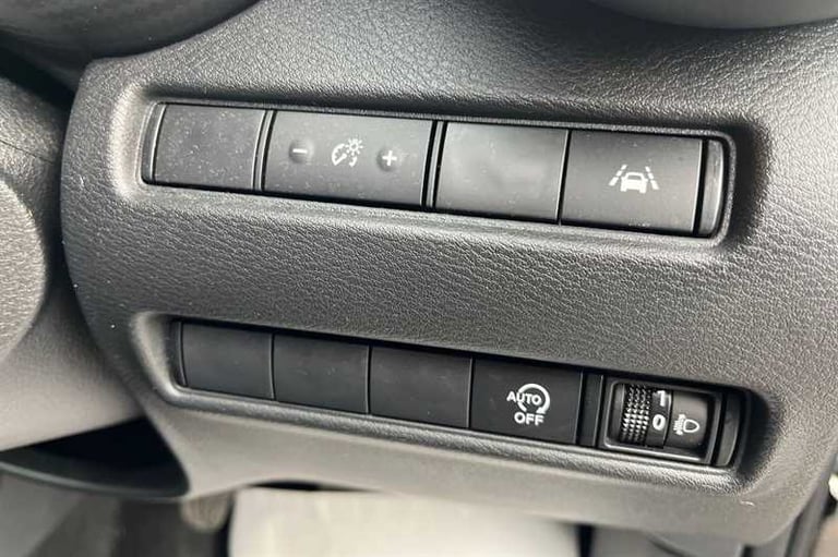 2024 Nissan Juke 1.0 DIG-T N-CONNECTA 5DR Hatchback Petrol Manual