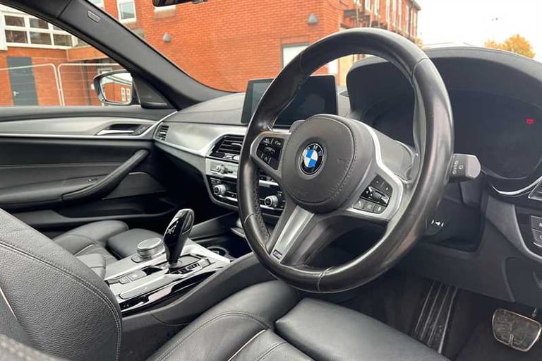 2020 BMW 5 Series 2.0 520d MHT M Sport Touring 5dr Diesel Hybrid Auto Euro 6 (s/s) (190 ps) Estat...