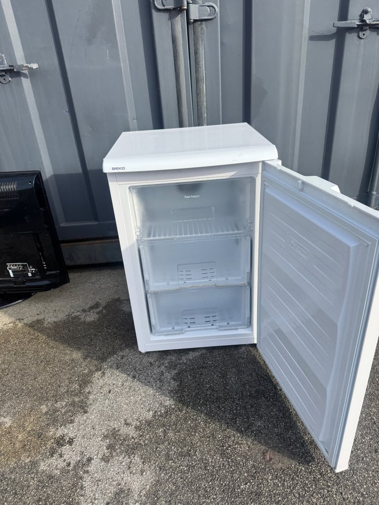 Beko Undercounter Freezer 60cm 