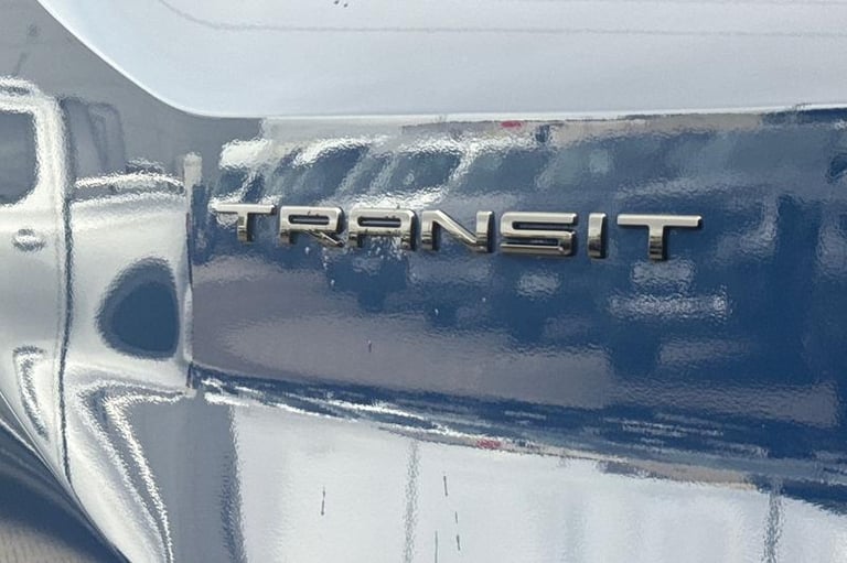 2025 Ford Transit 460 Leader L4 H3 ELWB High Roof 17 Seater Minibus RWD 2.0 EcoBlue 165ps, AI Min...