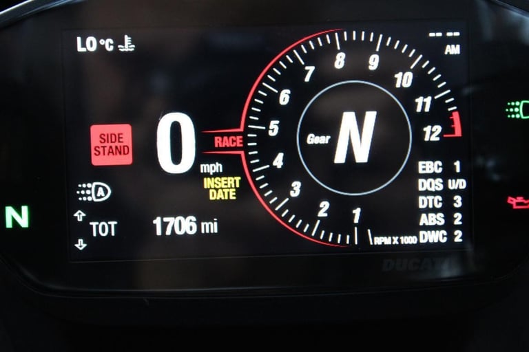 2024 Ducati Panigale V2 Superquadro Final Edition #455/555