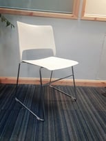 14 Available £110 each ORANGEBOX CORS STACKING BREAKOUT RECEPTION OFFICE MEETING CHAIR