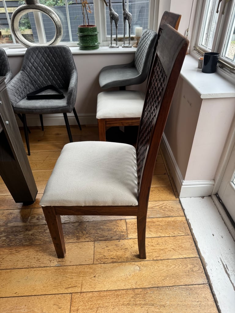 High back lattice dinning chairs QTY 4