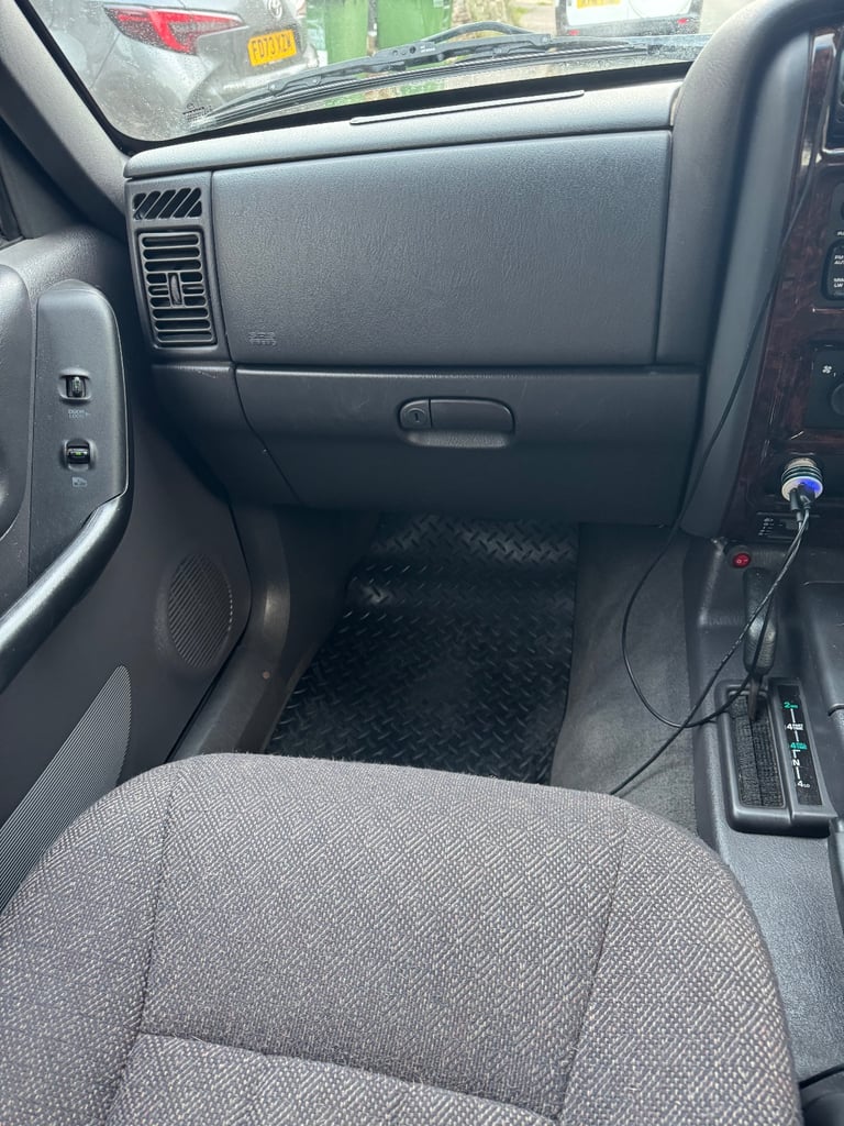 Jeep, CHEROKEE, Estate, 2000, Other, 3960 (cc), 5 doors