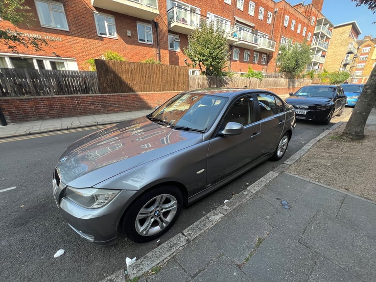 BMW, 3 SERIES, Saloon, 2011, Manual, 1995 (cc), 4 doors