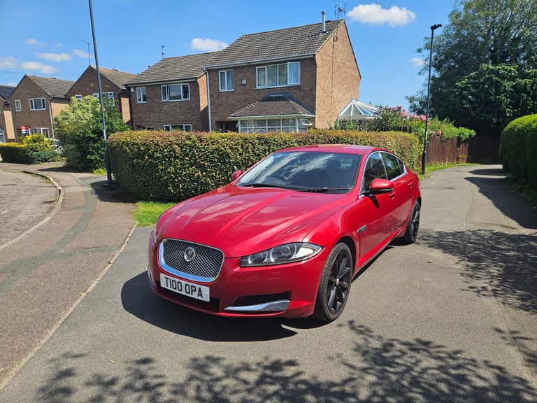 2013 Jaguar XF 2.2d [200] Premium Luxury 4dr Auto SALOON Diesel Automatic