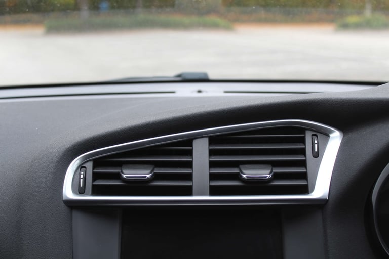 2016 Citroen C4 1.2 C4 Feel PureTech 5dr Hatchback Petrol Manual