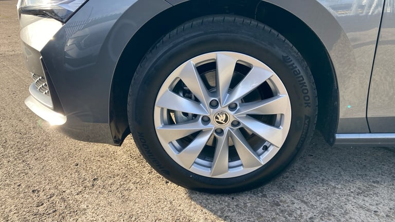 2024 Skoda Superb 1.5 TSI e-TEC SE Technology 5dr DSG Petrol Hatchback Hatchback Petrol Automatic