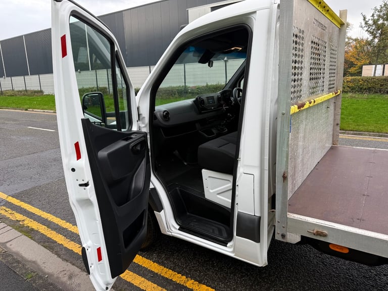 2022 Mercedes-Benz Sprinter 3.5t Progressive Chassis Cab FLATBED  CHASSIS CAB Diesel Manual