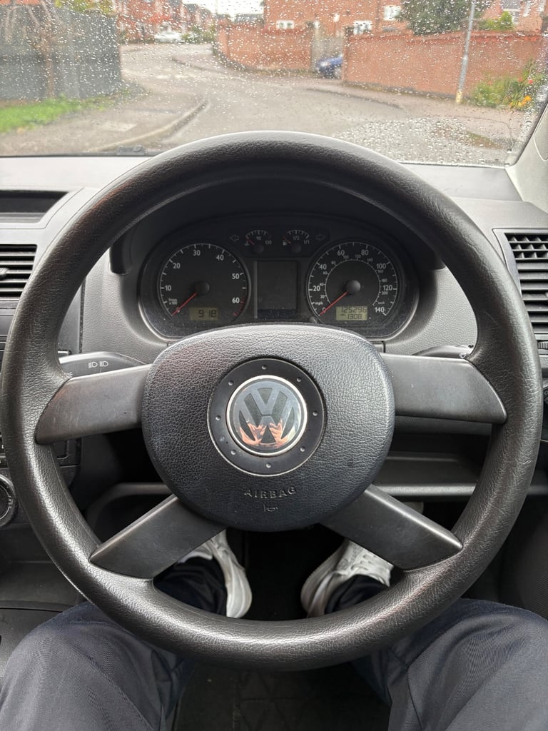 Volkswagen, POLO, Hatchback, 2003, Automatic, 1390 (cc), 5 doors