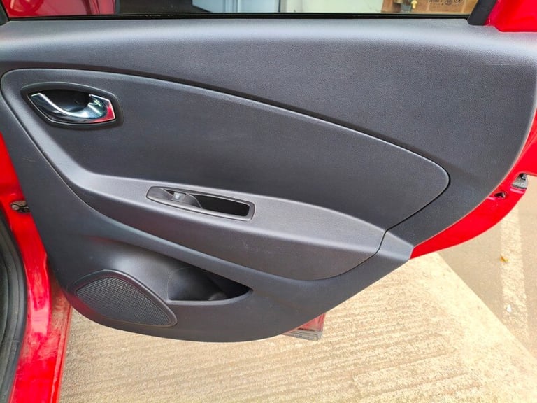 Renault Captur SIGNATURE NAV DCI