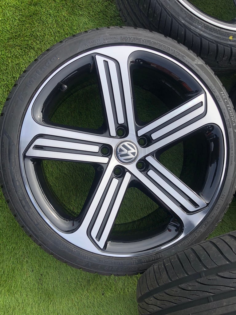 GENUINE 19” VOLKSWAGEN SCIROCCO 19” CADIZ ALLOYS & NEW TYRES VW WHEEL