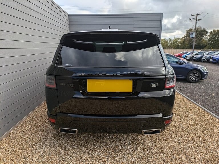 2020 Land Rover Range Rover Sport 3.0 D300 HSE Dynamic Black 5dr Auto ESTATE DIESEL Automatic