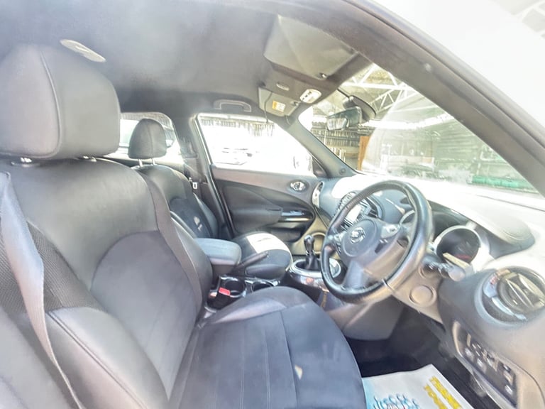 2016 Nissan Juke 1.2 DiG-T N-Connecta 5dr HATCHBACK Petrol Manual