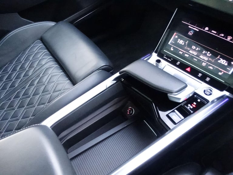 2023 Audi e-tron 300kW 55 Quattro 95kWh Vorsprung 5dr Auto ESTATE ELECTRIC Automatic
