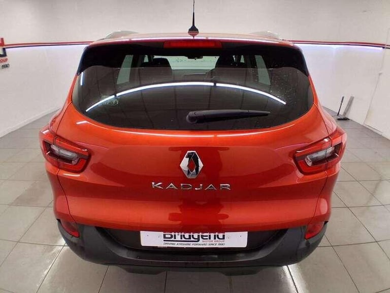  Renault Kadjar 1.3 TCe Dynamique S Nav SUV 5dr Petrol Manual