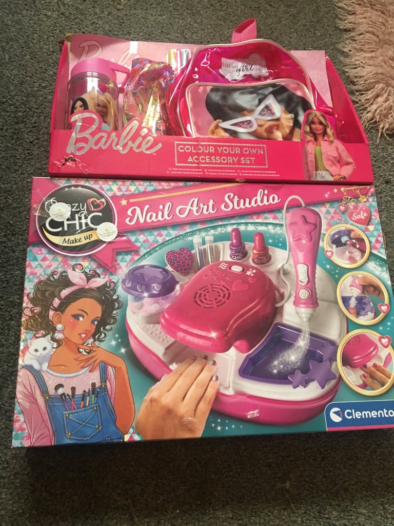 image for Kids nail studio and Barrie set