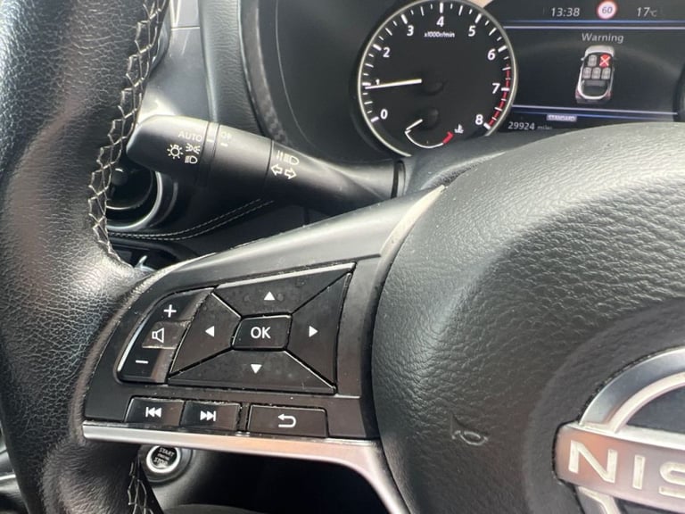  Nissan Juke 1.0 DiG-T 114 N-Connecta 5dr Petrol